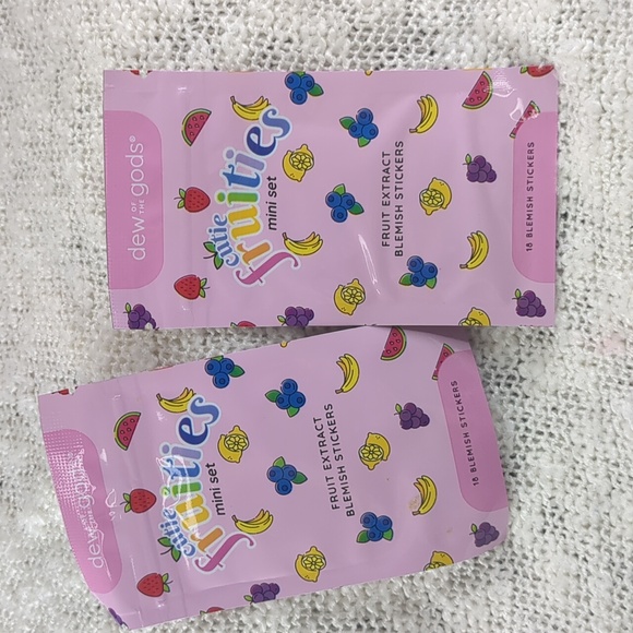 dew of the gods Other - dew of the gods CUTIE FRUITIES Blemish Stickers, 2x 18 stickers
